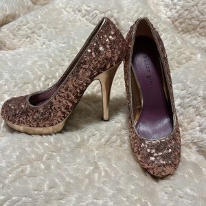 Madden Girl Rose Gold Sequins Platform Pumps